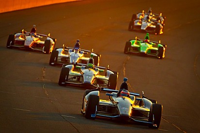 Barrichello and Viso lose IndyCar rides as KVRT signs De Silvestro for 2013