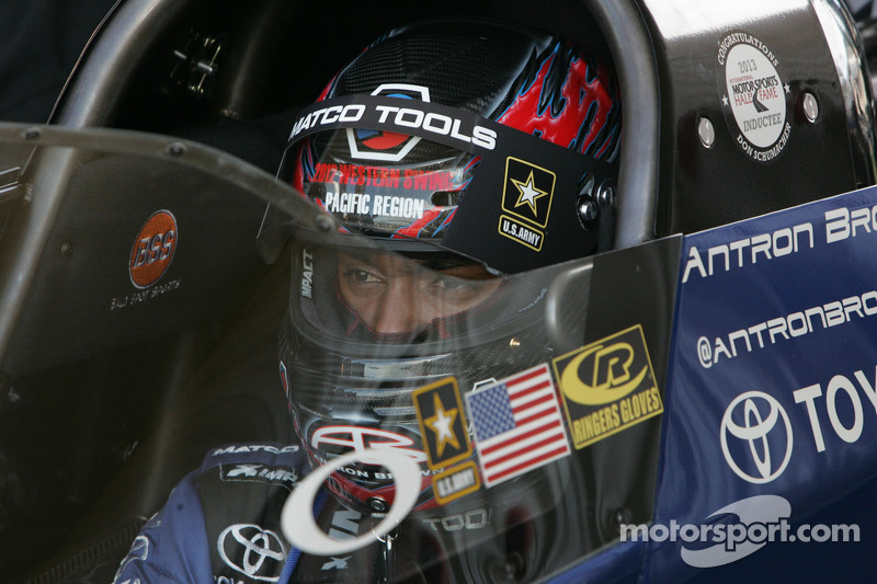 Schumacher in position to create more Top Fuel magic at Pomona final