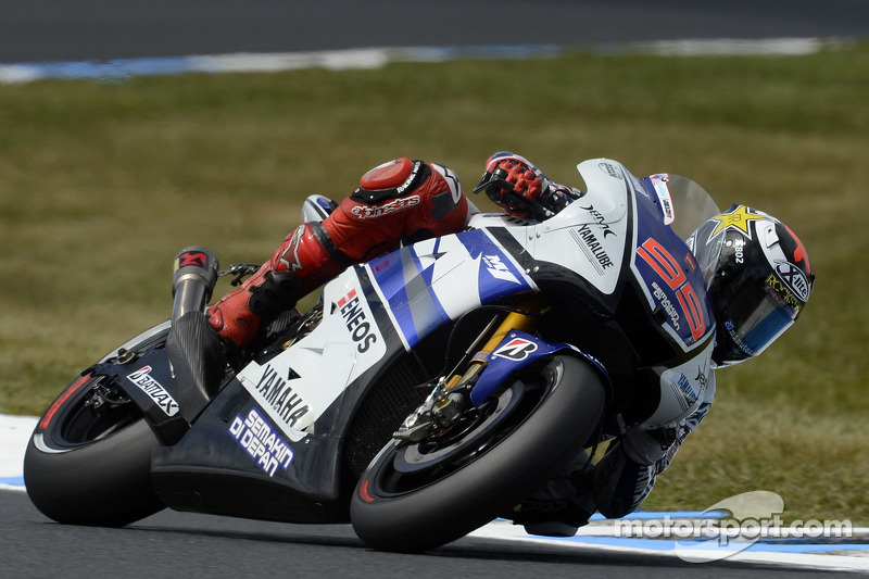 Yamaha Racing has slow start to season finale in Valencia