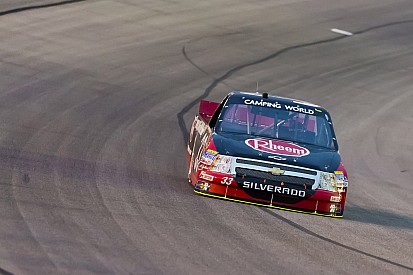 Gale driver his ESR Chevrolet to a seventh place finish at Phoenix
