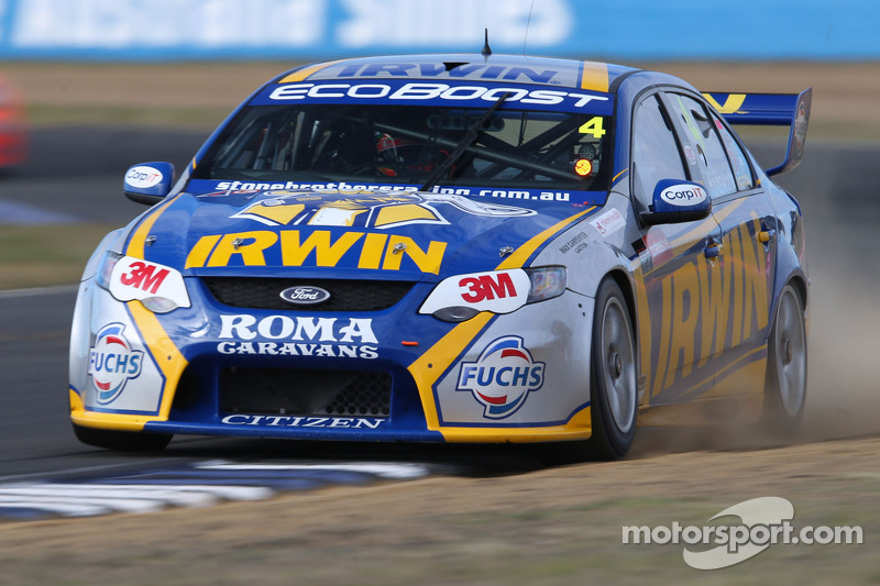 Warm welcome for IRWIN Racing at Winton