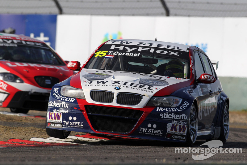 Final points of the season for Tom Coronel in Macau