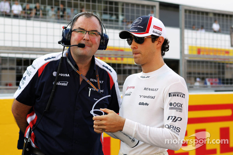 Teams get first taste of Pirelli's 2013 tires in São Paulo