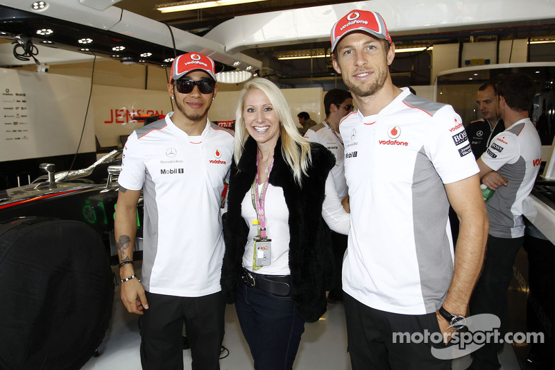 Tracy and Laurie Krohn enjoy Formula One race in Austin