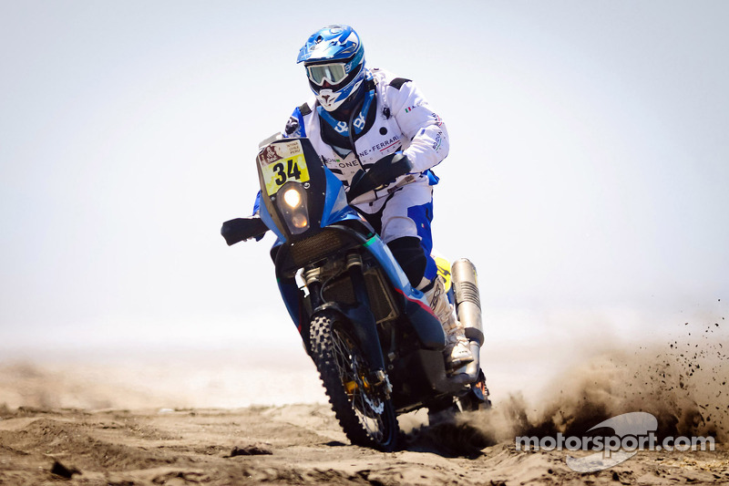 Alessandro Botturi at the Dakar with Husqvarna Rallye Team By Speedbrain