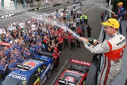 Lowndes wins entertaining first race in Sydney 500