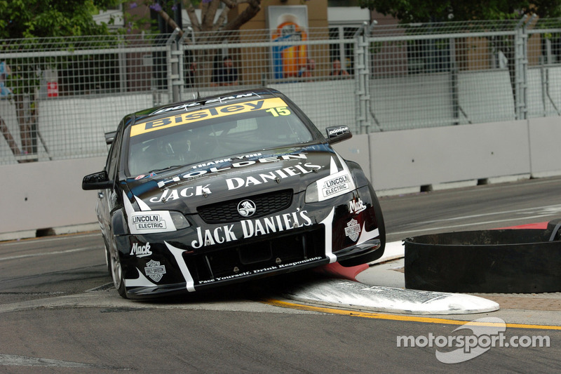 Kelly races to brilliant sixth at Homebush