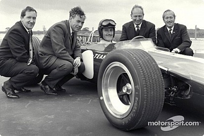 Remembering Colin Chapman: 1928-1982