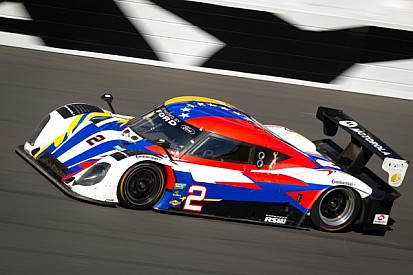 McNish heads stateside for January testing at Daytona