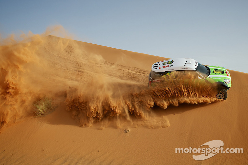 Class titles are wide open for Dakar 2013