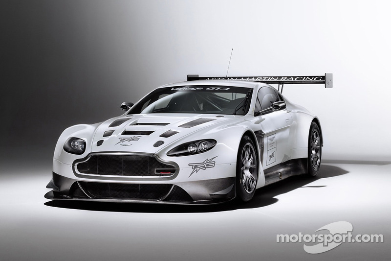 TRG-AMR SCC Vantage GT4 turns first laps in Daytona