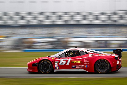 Segal debuts new R.Ferri Ferrari 458 at Daytona testing