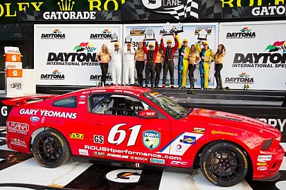 Ford, Nissan win Continental Tire SCC season opener at Daytona