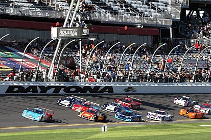 Trouble comes early in the Rolex 24 at Daytona