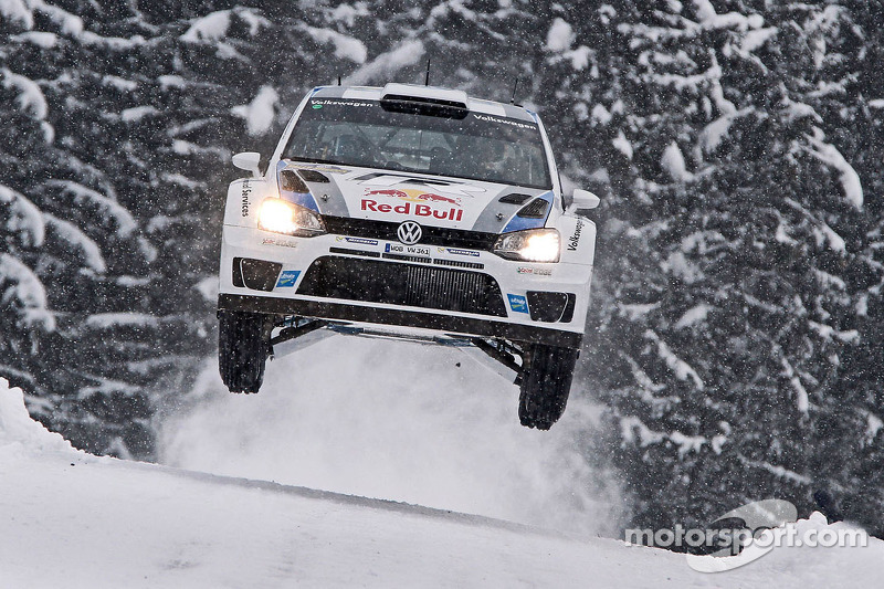Ogier keeps Loeb at bay in Rally Sweden's second leg
