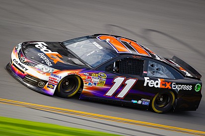 Hamlin fastest Toyota in Daytona 500 qualifying