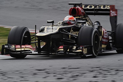 Lotus evaluated performance on the wet track of Barcelona