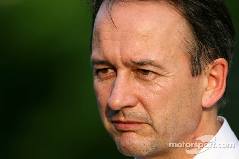 McLaren says Mercedes wooed Lowe with 'exotic salary'