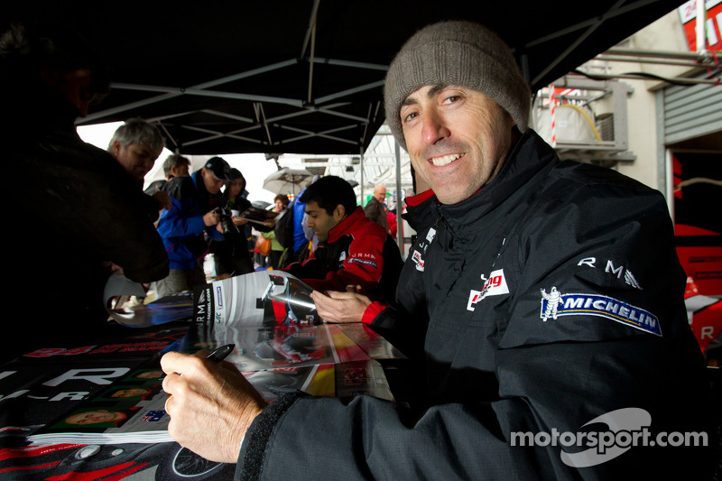 Autograph session: David Brabham