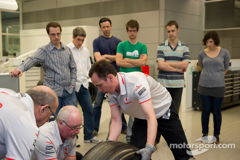 Young scientists challenged by McLaren and GSK to help drive science behind Formula 1™