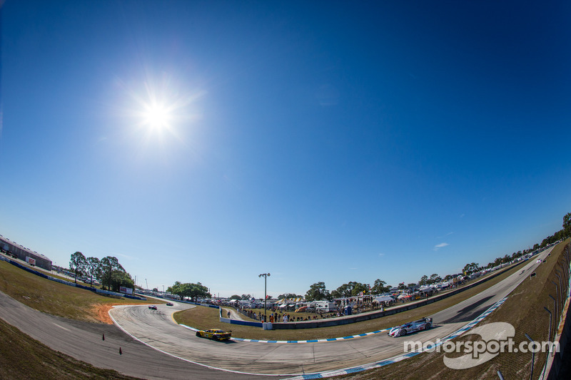 Fassler fastest for Audi in second Sebring practice