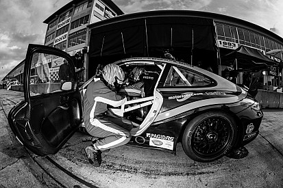 MOMO NGT No. 30 Porsche holds GTC lead at 6 hour mark in Sebring