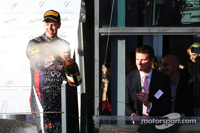 Villeneuve, Coulthard, say Vettel not great