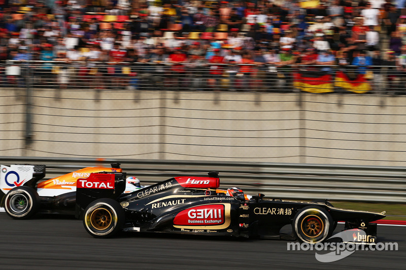 Lotus to sell stake to fund Raikkonen deal - report