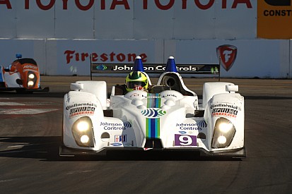 Sofronas takes last-minute pole at Long Beach