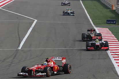 Failing tyres 'too much' says Massa