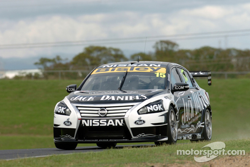 Nissan Motorsport quartet focus on tyre life in Perth