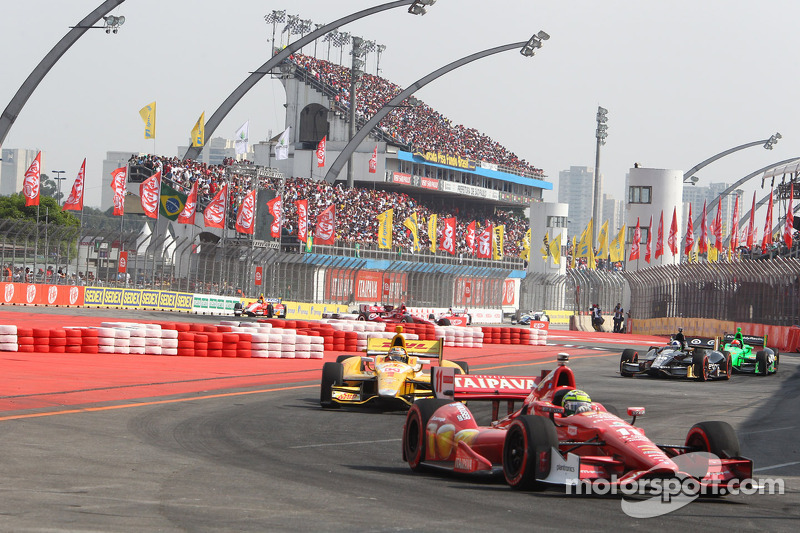 De Silvestro finishes 8th and Kanaan has fuel issue at the Sao Paulo Indy 300