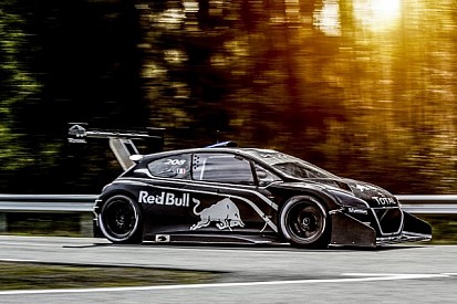 208 T16 Pikes Peak: Sebastien Loeb first track tests