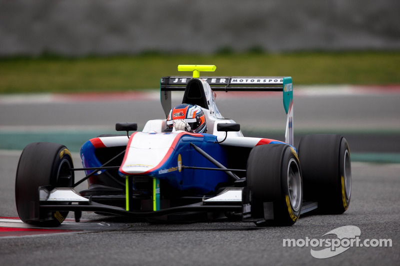 Niederhauser sets early pace in free practice at Round 1 at the Circuit de Catalunya