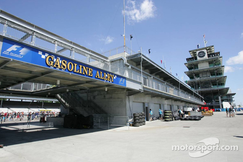 Indy 500 Opening Day - It's finally May!