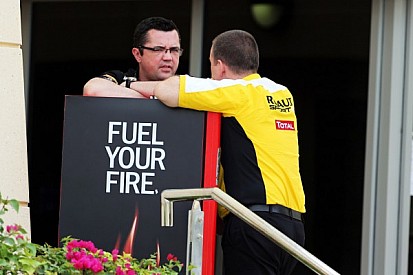 Tyre change 'like widening football goals' - Boullier