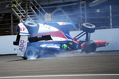 Daly first to hit wall; Munoz quick again on Thursday at Indy