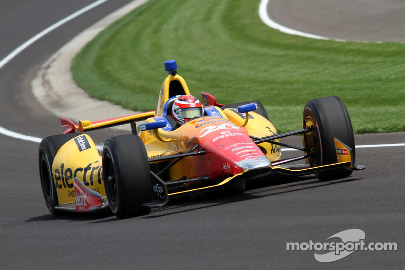 Rookie Carlos Munoz back on top at Indy 500 practice