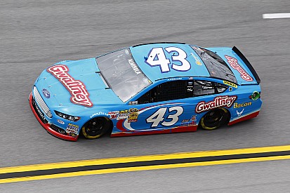 Almirola aims to win showdown, compete in All-Star race