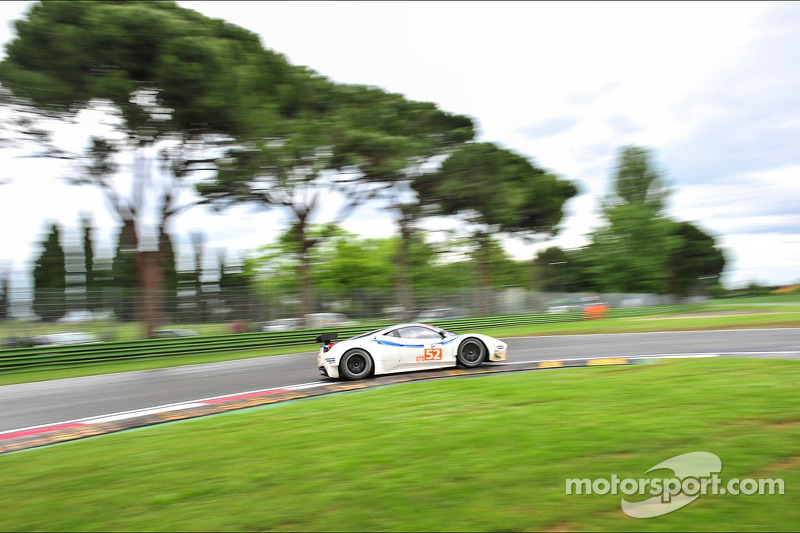 Ferrari take top honours in Italy