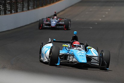 Simon Pagenaud is fastest on the Carbuetion Day