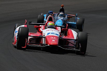 Wilson posts fastest race lap at Indy 500
