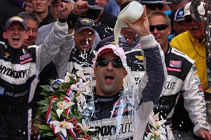KV Racing Technology celebrates as Kanaan wins the Indianapolis 500!