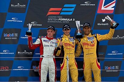 Superb Silverstone weekend delivers first win of year for Double R