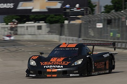 Jordan Taylor leads Detroit qualifying, captures first DP pole