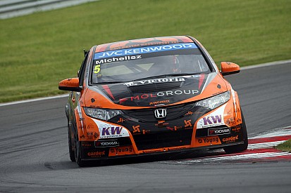 Podium #10 for Honda Civics in Russia WTCC event