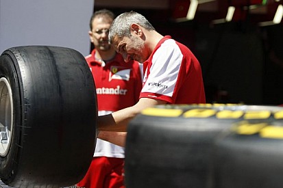 Berger slams F1's unchanging tyre situation