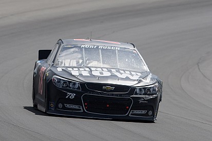 Damaging spin spoils Kurt Busch’s strong start in Michigan