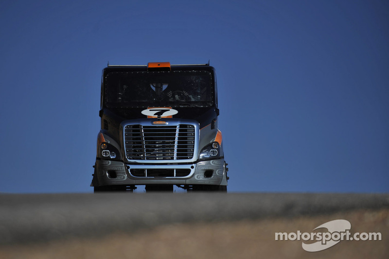 Mike Ryan will takie on Pikes Peak in a unique Freightliner