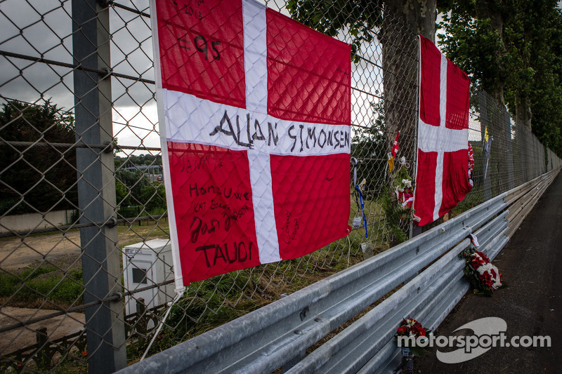 BJR to run Bathurst 1000 in Simonsen's honour